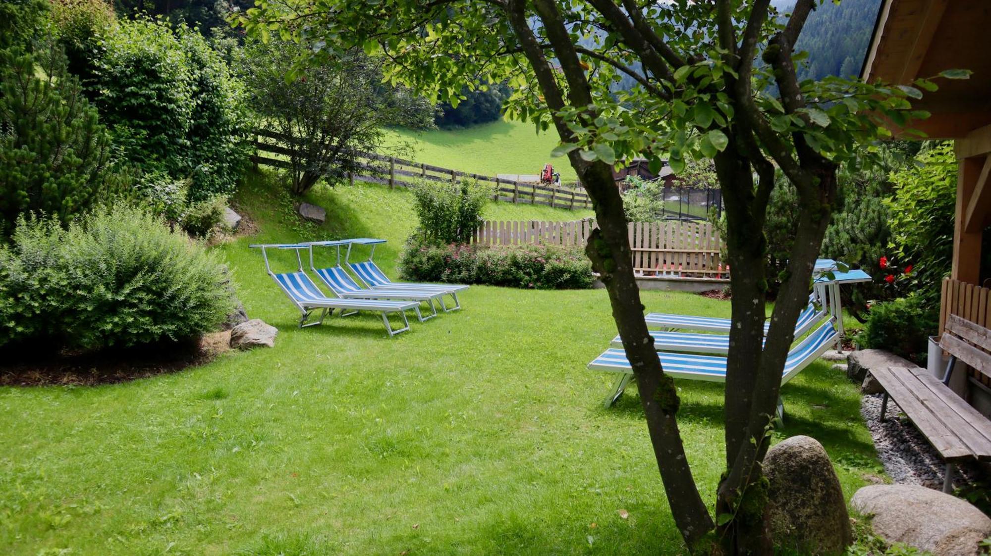 Almhotel Bergerhof Sarentino Extérieur photo